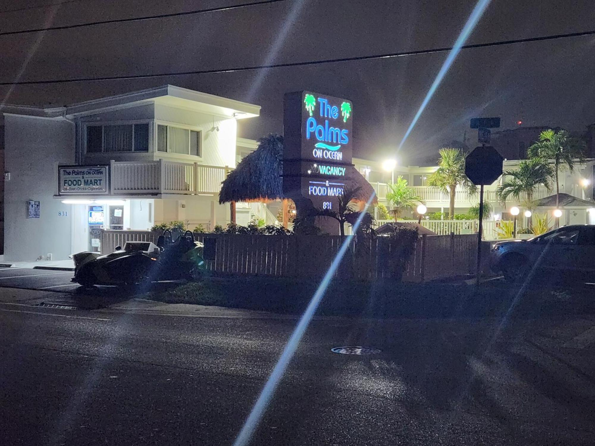 The Palms On Ocean Motel Pompano Beach Dış mekan fotoğraf