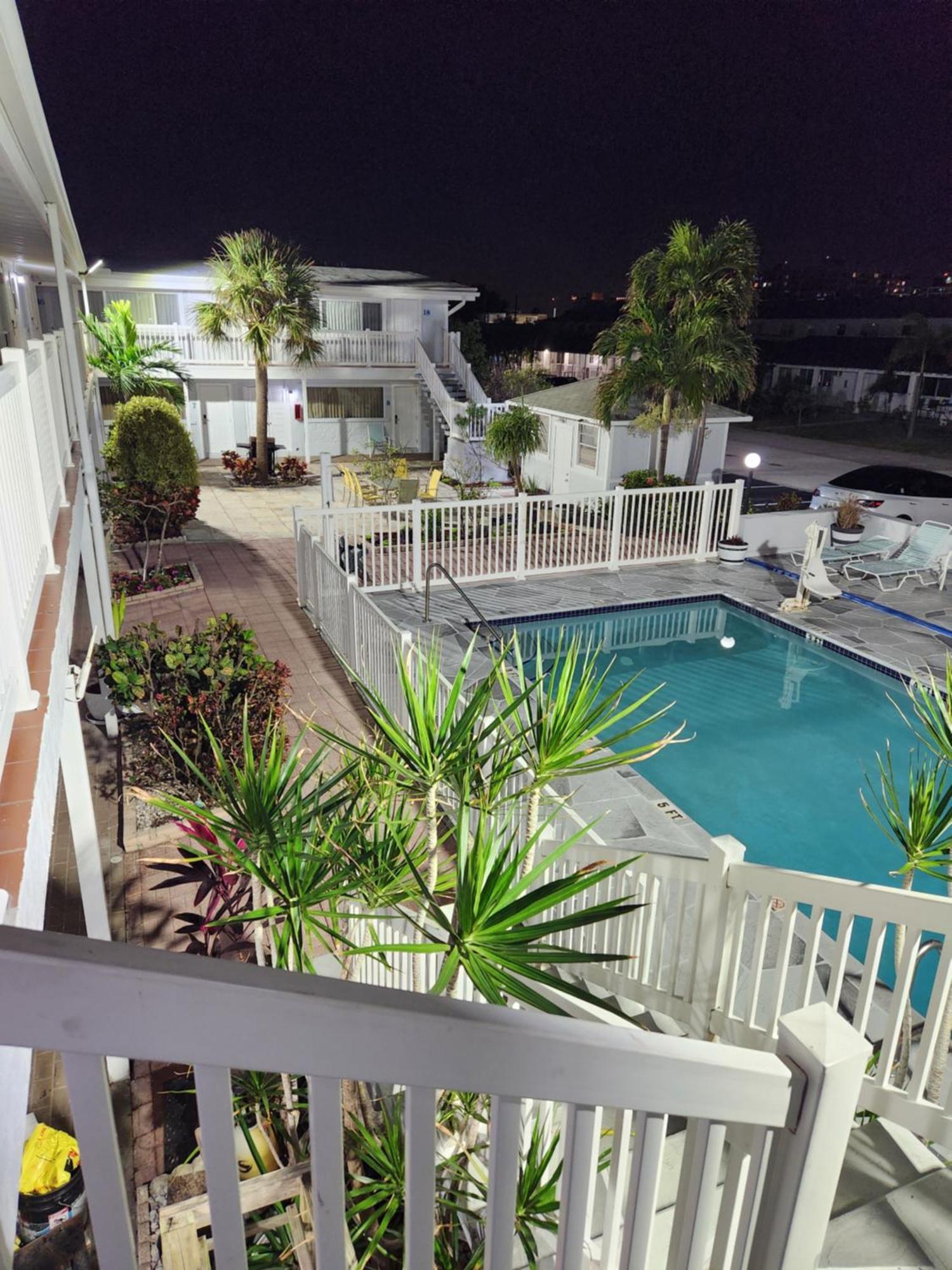 The Palms On Ocean Motel Pompano Beach Dış mekan fotoğraf